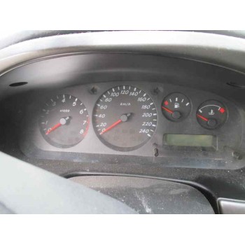 nissan primera berlina (p11) del año 2001