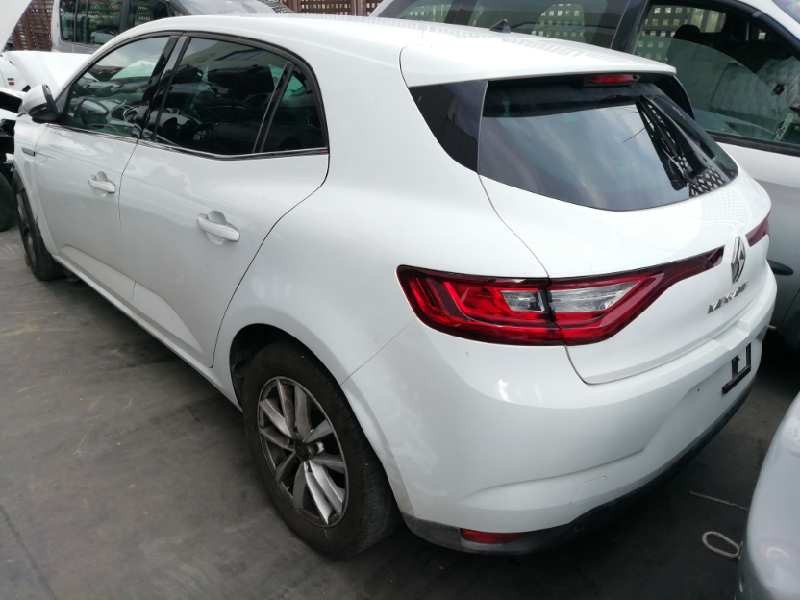 RENAULT MEGANE IV BERLINA 5P