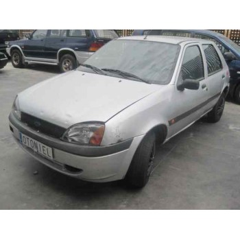 ford fiesta berlina (dx) del año 2000