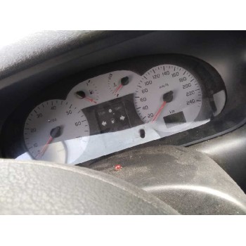 renault megane i fase 2 berlina (ba0) del año 2001