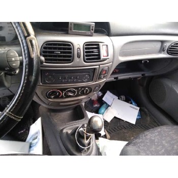 renault megane i fase 2 berlina (ba0) del año 2001