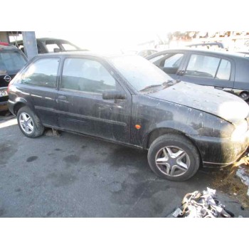 ford fiesta berlina del año 1997