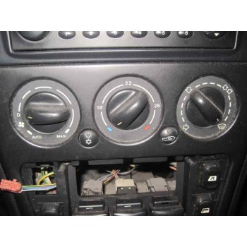 citroën xsara berlina del año 2001