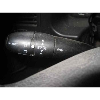 citroën xsara berlina del año 2001