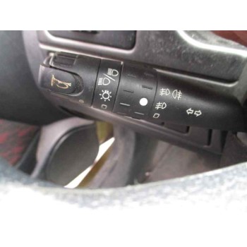 citroën xsara berlina del año 2000