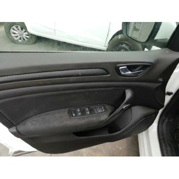 renault megane iv berlina 5p del año 2017