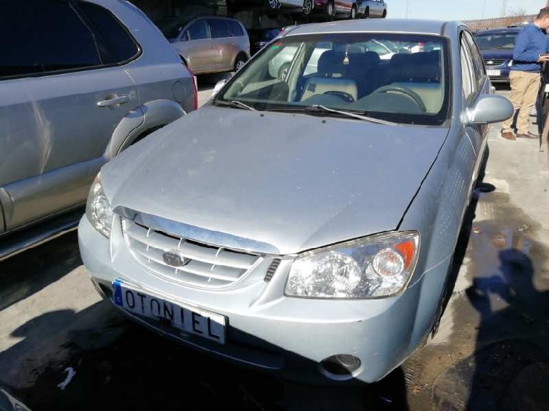 kia cerato del año 2004