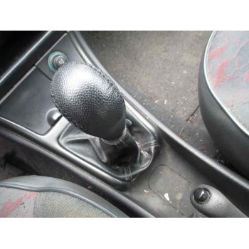 citroën xsara berlina del año 2000