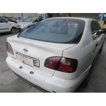 nissan primera berlina (p11) del año 2001