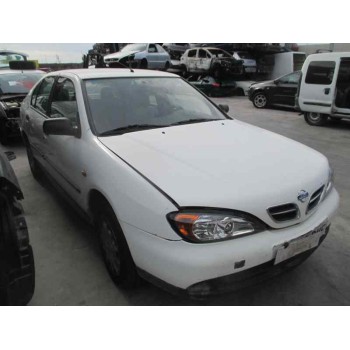 nissan primera berlina (p11) del año 2001