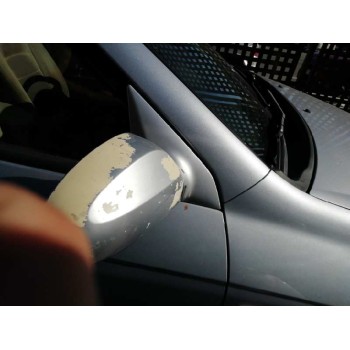 kia cerato del año 2004