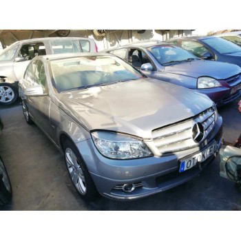 mercedes-benz clase c (w204) berlina del año 2009