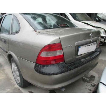 opel vectra b berlina del año 1997