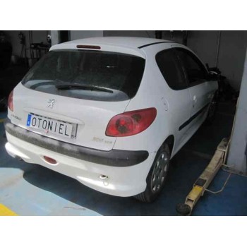 peugeot 206 berlina del año 1950