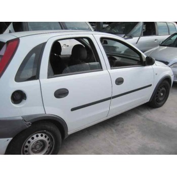 opel corsa c del año 2001