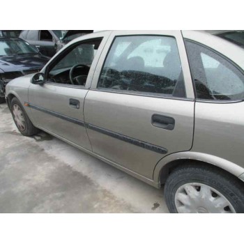 opel vectra b berlina del año 1997