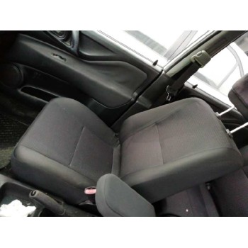 mitsubishi space star (dg0) del año 2004