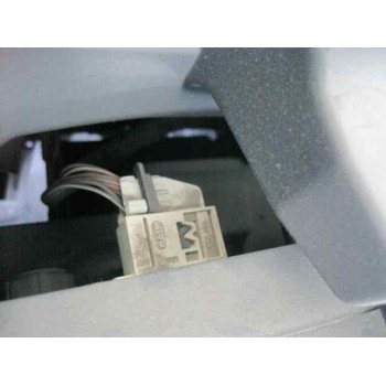 peugeot 206 berlina del año 1950