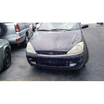 ford focus berlina (cak) del año 2000