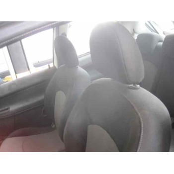 peugeot 206 berlina del año 1950