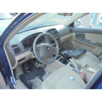 kia cerato del año 2005