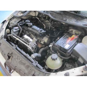 peugeot 206 berlina del año 1950