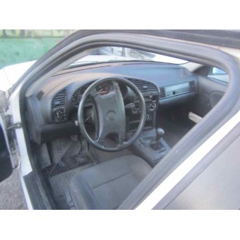 bmw serie 3 berlina (e36) del año 1992
