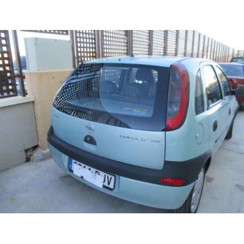 opel corsa c del año 2001