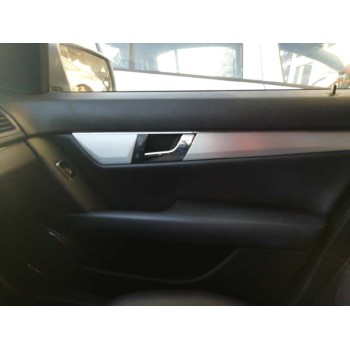 mercedes-benz clase c (w204) berlina del año 2009