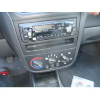 opel corsa c del año 2001