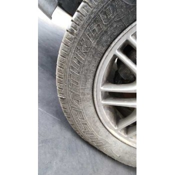 ford focus berlina (cak) del año 2000