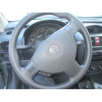 opel corsa c del año 2001