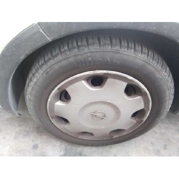 opel corsa c del año 2002