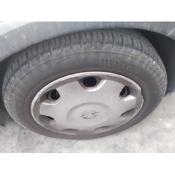 opel corsa c del año 2002