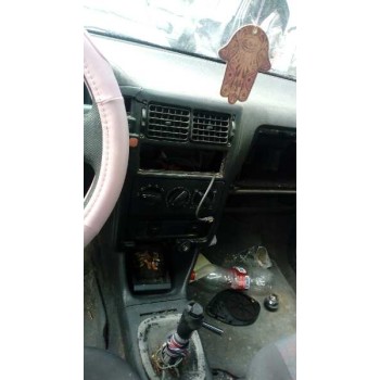 volkswagen polo berlina (6n1) del año 1997