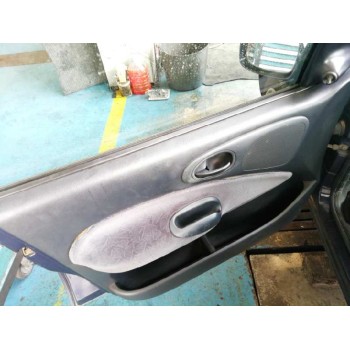 ford escort berlina del año 1998