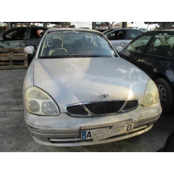 daewoo nubira berlina del año 1999