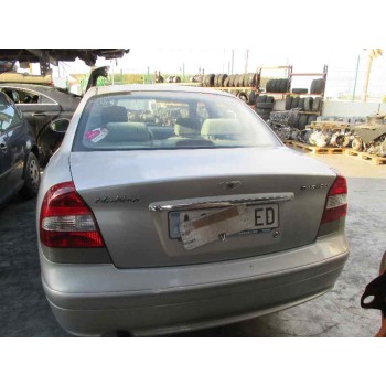 daewoo nubira berlina del año 1999