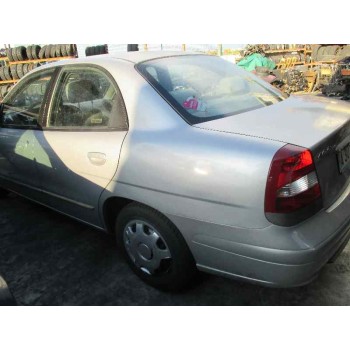 daewoo nubira berlina del año 1999