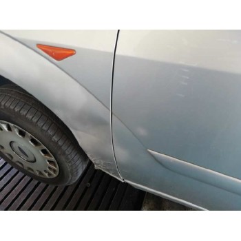 ford focus berlina (cak) del año 2002