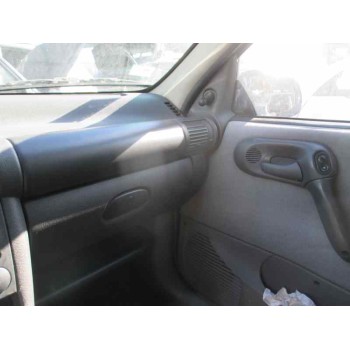 opel corsa b del año 1995