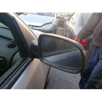 opel corsa c del año 2002