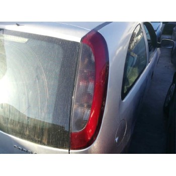 opel corsa c del año 2002