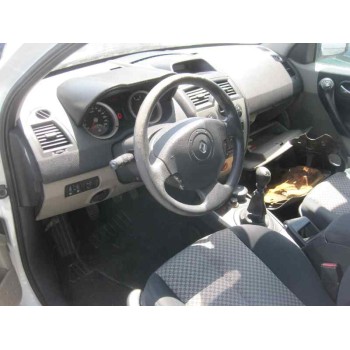 renault megane ii berlina 5p del año 2003