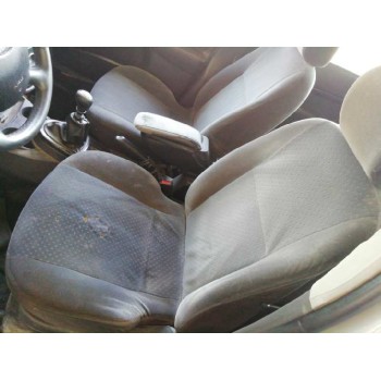 ford focus berlina (cak) del año 2002