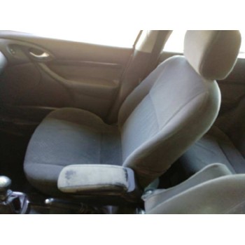 ford focus berlina (cak) del año 2002