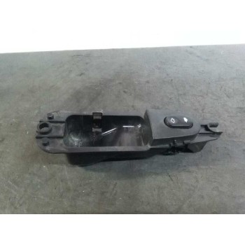 MANDO ELEVALUNAS DELANTERO DERECHO 