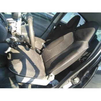 peugeot 107 del año 2009