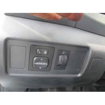 toyota corolla verso (r1) del año 2005