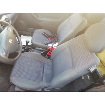 opel corsa c del año 2002